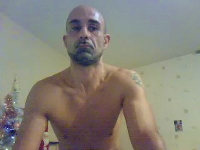 micka3043 live from France