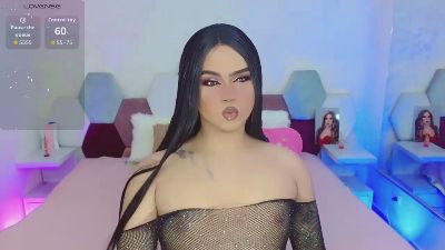 miss_adriana43 live from France