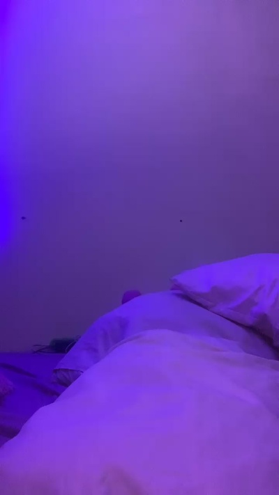 missdior22 live from Chile