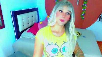 monserrat18 live from Colombia