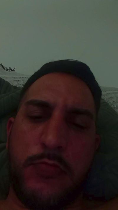 morenitopollon3 live from Spain