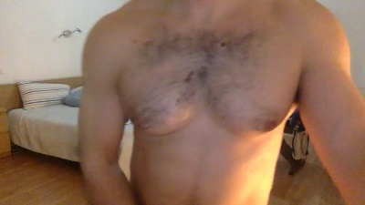 mrenea live from Italy