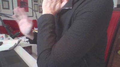 nakedinMTL live from Canada