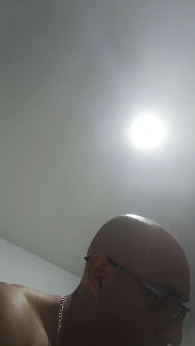 newbalance51 live from Ecuador