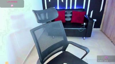 nhoa_moreno live from Colombia