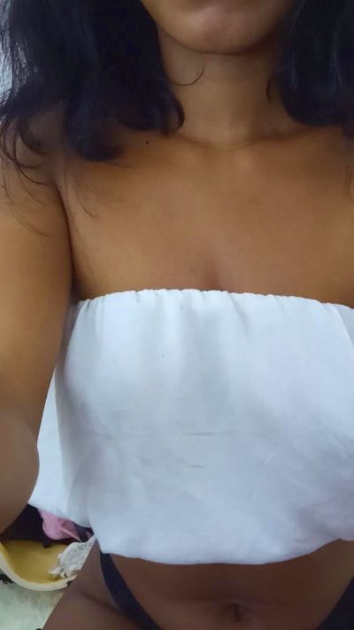 nickaasexy live from Madagascar