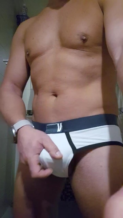 niconico1981 live from Italy