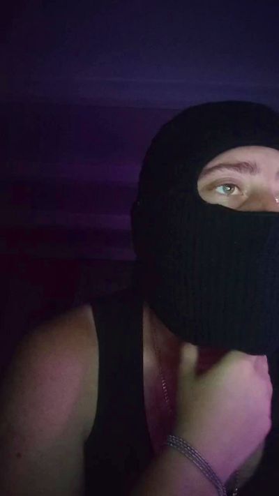 nicoooo691 live from Chile