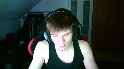 noah_boy2004 live from Germany