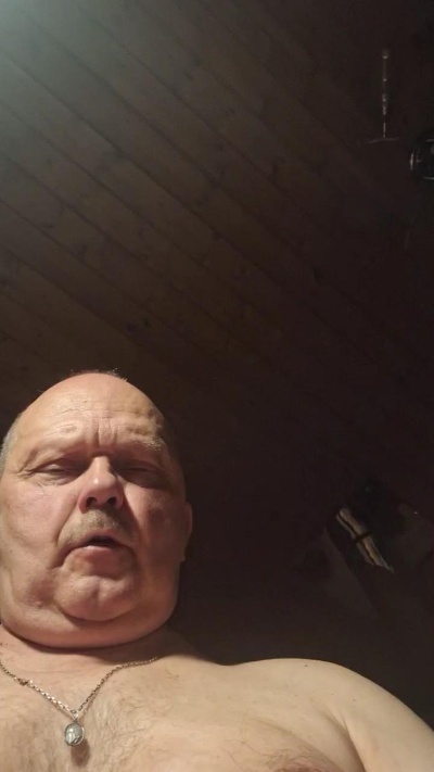 olegpol live from Russia