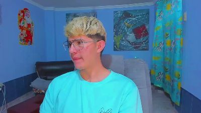 patrik027 live from Colombia