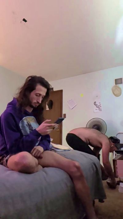 phoenyx_393 live from United States