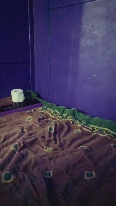 purplediamond79 live from Canada