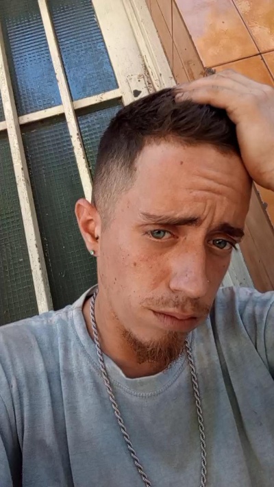 ramiro292 live from Argentina