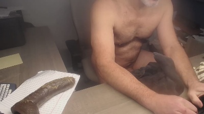 sackstretch live from United States