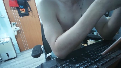 santimunez99 live from Taiwan