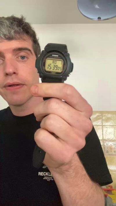 sebastien219 live from France