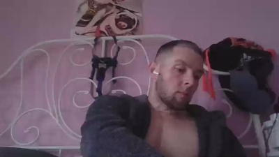 sent2plz666 live from United Kingdom