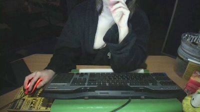 shadowbitchy live from Netherlands