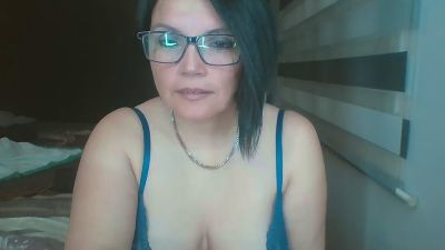 shamelessly_hot live from Chile