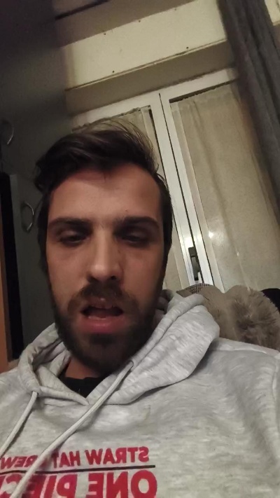 simo588 live from Italy