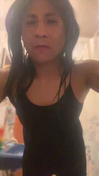 sissy420putita live from Mexico