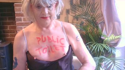 sissymichael live from United Kingdom