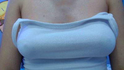 skinnykalitzo18 live from Colombia