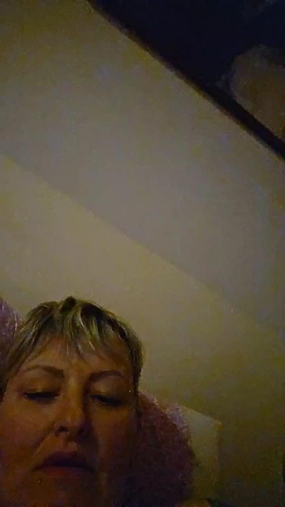 sweetgirls_xxx live from Italy