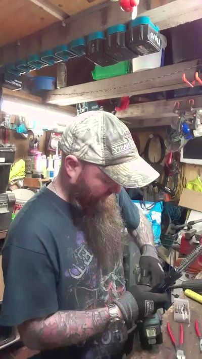 tattoodude85 live from United Kingdom