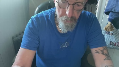 thewickedang live from United Kingdom