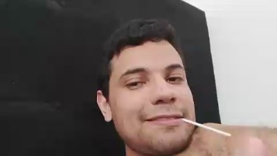 thiaguito200 live from Brazil