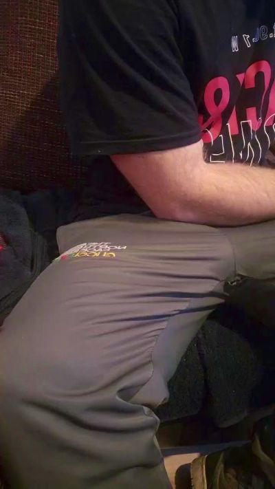 tobi332 live from Germany