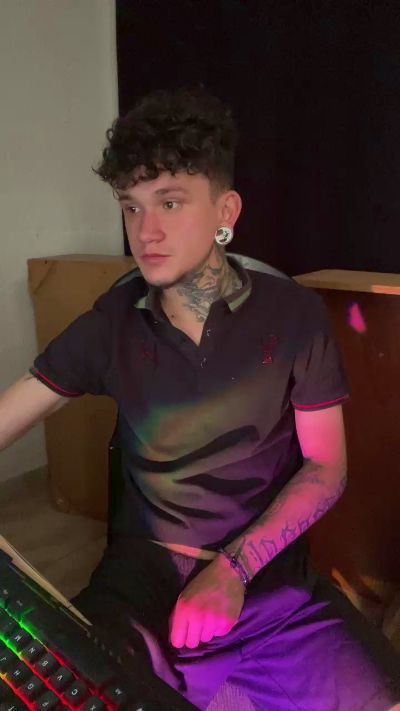 tom_to1 live from Brazil