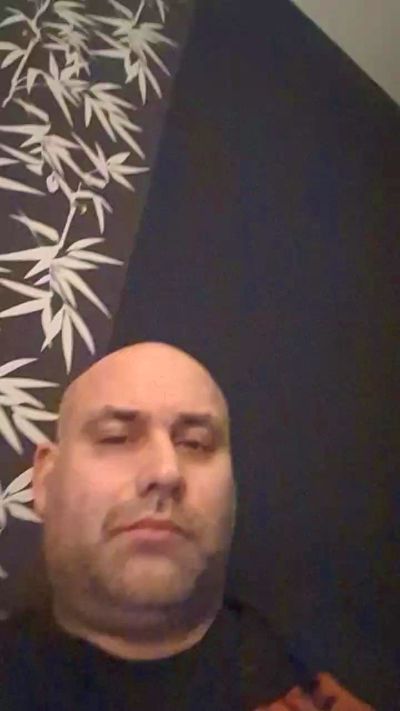 tomxxx87899 live from Germany