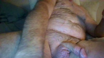 tongueinufun live from United States