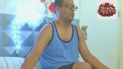 toni3035 live from Puerto Rico