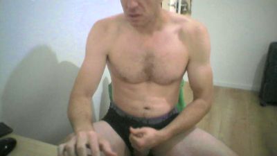 vaginator85 live from United States