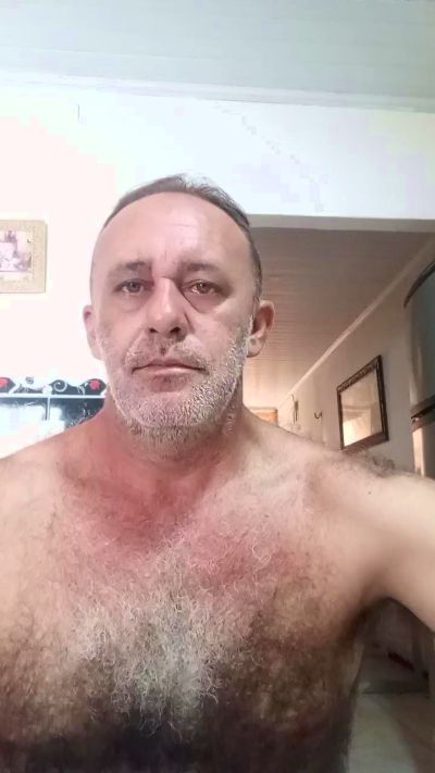 valdenir2 live from Brazil