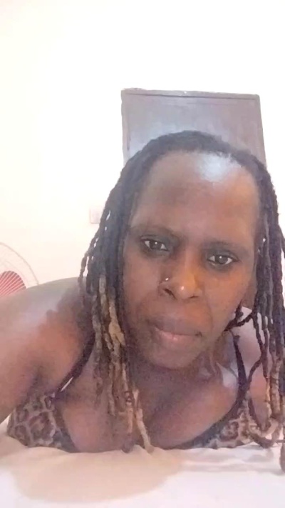 vanny2030 live from Kenya