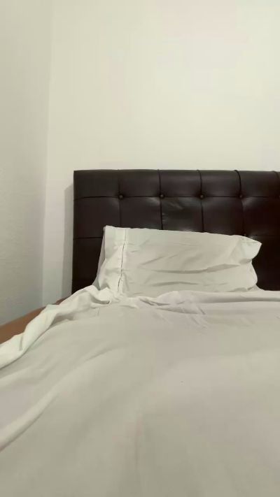 ytalo25 live from Brazil