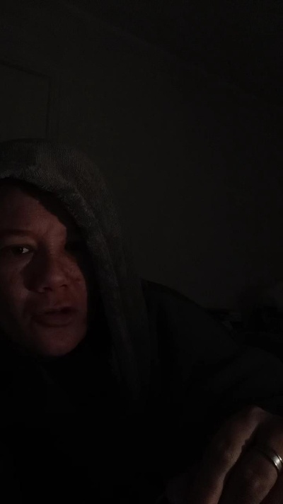 zeousse24 live from France